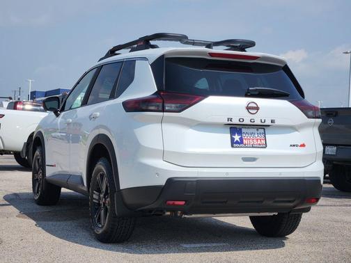 Pearl 2026 Nissan Rogue Rock Creek