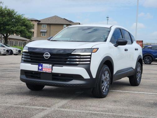 Fresh Powder 2026 Nissan Kicks S