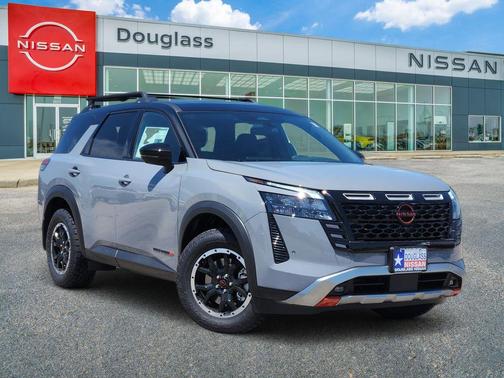 Boulder Gray Metallic 2026 Nissan Pathfinder Rock Creek