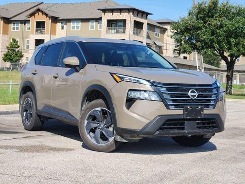 Baja Storm 2024 Nissan Rogue SV