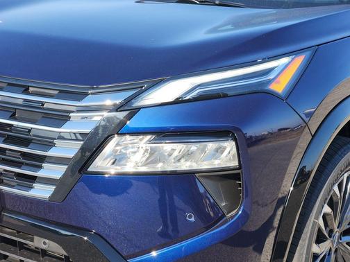 Deep Ocean Blue 2026 Nissan Rogue Platinum