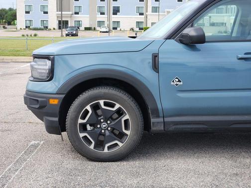 Blue Metallic 2023 Ford Bronco Sport Outer Banks