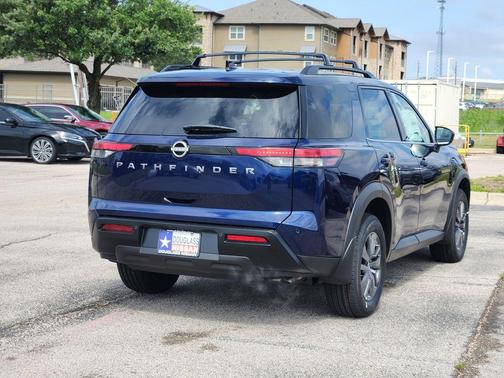 Deep Ocean Blue 2026 Nissan Pathfinder SV