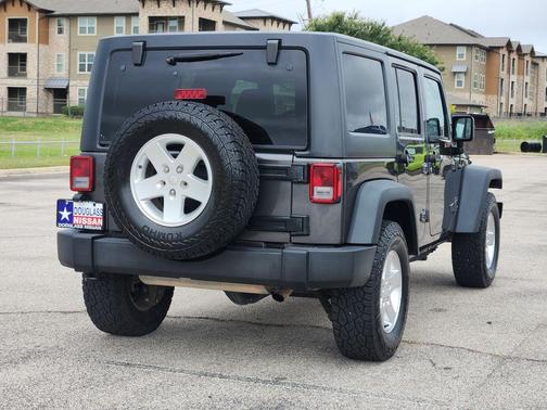 Granite Crystal Clearcoat Metallic 2017 Jeep Wrangler Unlimited Sport
