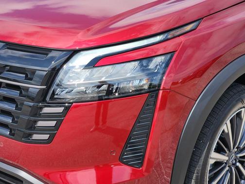 Scarlet Ember 2026 Nissan Pathfinder Platinum