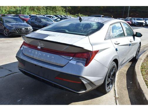 2026 Hyundai ELANTRA Sport
