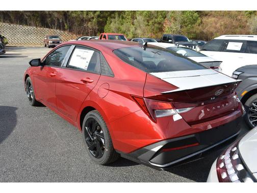 2026 Hyundai ELANTRA Sport