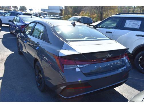 2026 Hyundai ELANTRA Sport