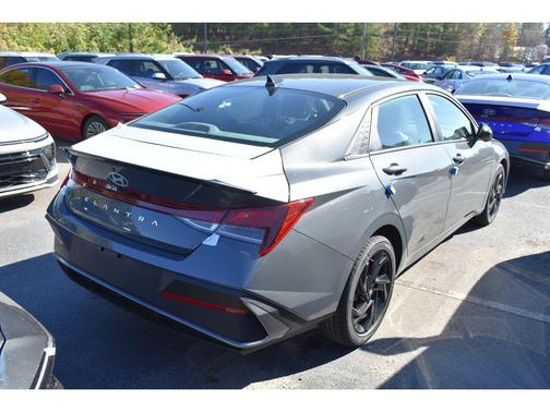 2026 Hyundai ELANTRA Sport