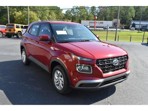 2025 Hyundai VENUE SE