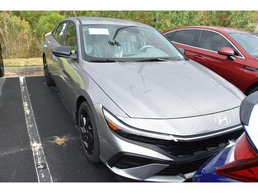 2026 Hyundai ELANTRA Sport