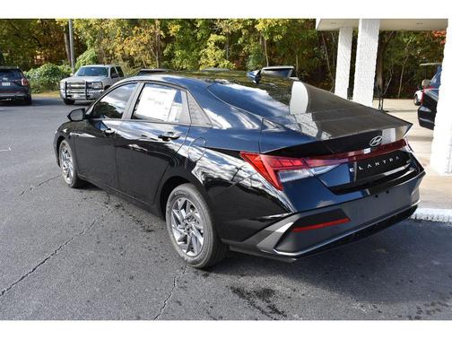 2026 Hyundai ELANTRA HEV Blue