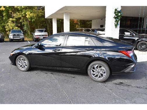 2026 Hyundai ELANTRA HEV Blue