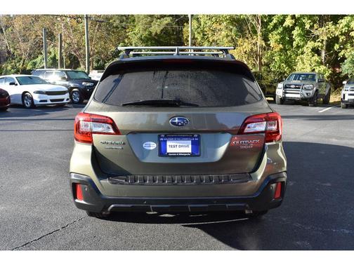 2018 Subaru Outback 3.6R Touring