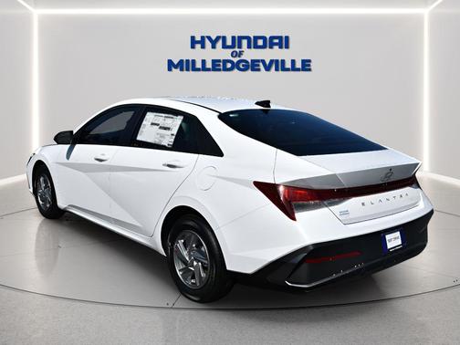 Serenity White 2026 Hyundai ELANTRA SE