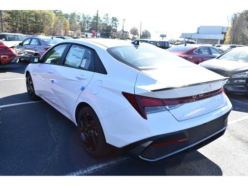 2026 Hyundai ELANTRA Sport