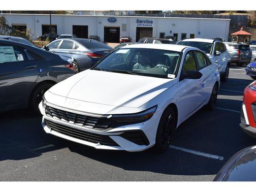 2026 Hyundai ELANTRA Sport