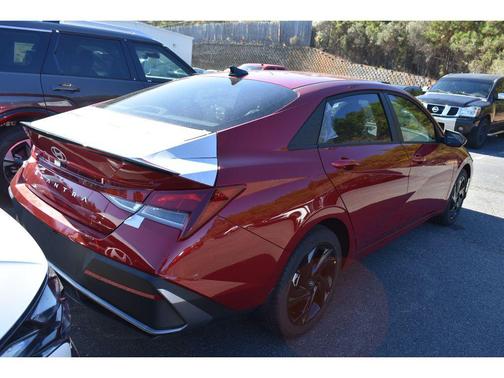 2026 Hyundai ELANTRA Sport