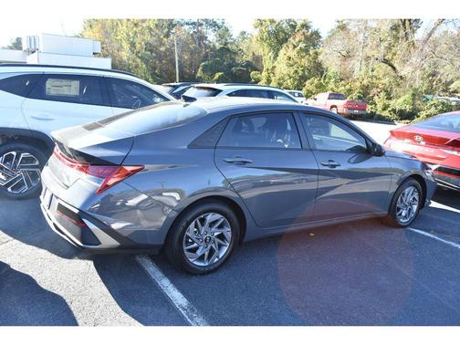 2026 Hyundai ELANTRA HEV Blue