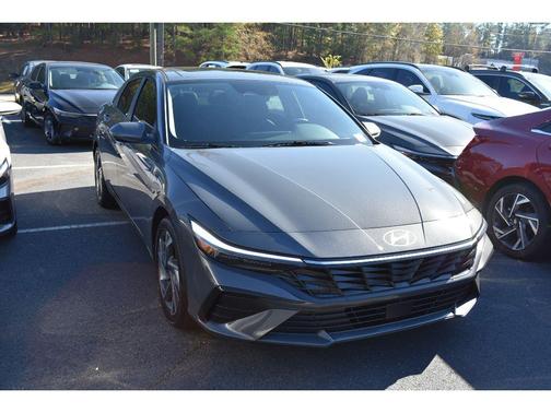 2026 Hyundai ELANTRA Limited