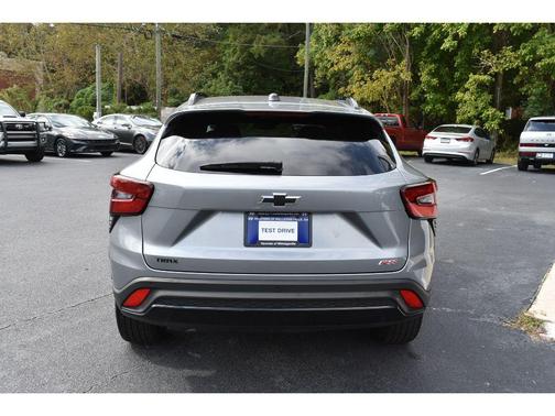 2025 Chevrolet Trax FWD 2RS
