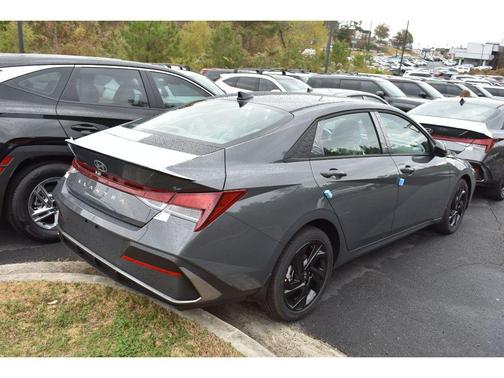 2026 Hyundai ELANTRA Sport