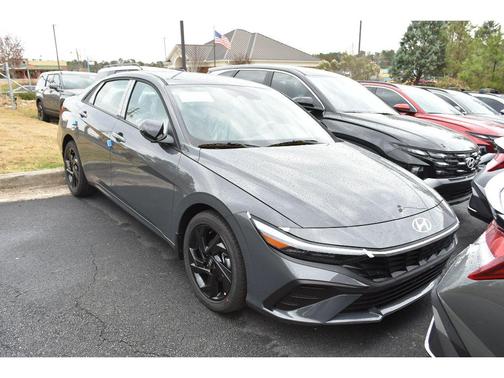 2026 Hyundai ELANTRA Sport