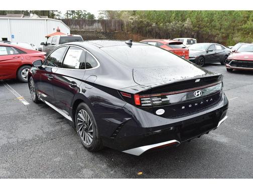 2026 Hyundai SONATA Hybrid Limited