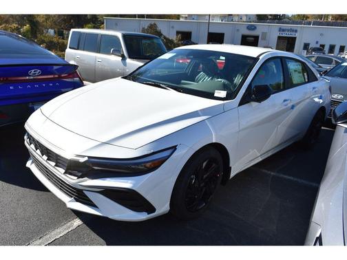 2026 Hyundai ELANTRA Sport