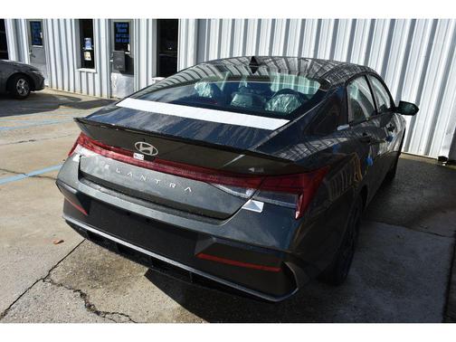 2026 Hyundai ELANTRA Sport