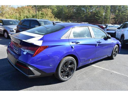 2026 Hyundai ELANTRA Sport