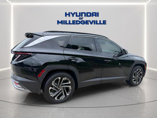 Phantom Black 2026 Hyundai TUCSON Limited