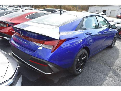 2026 Hyundai ELANTRA Sport