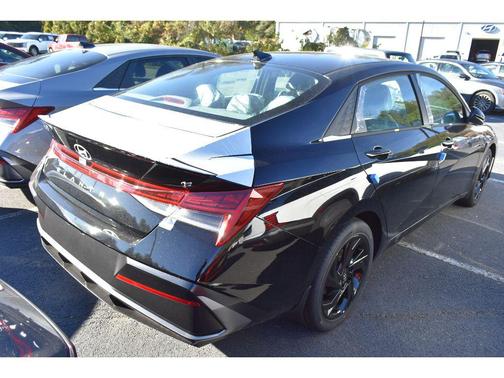 2026 Hyundai ELANTRA Sport