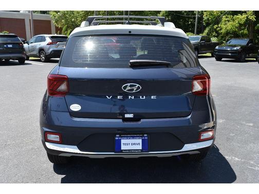 2025 Hyundai VENUE Limited