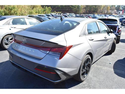 2026 Hyundai ELANTRA Sport