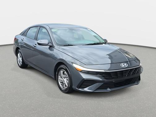 Gray 2026 Hyundai ELANTRA SE