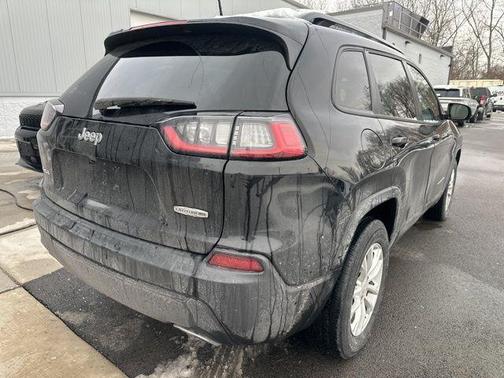 2022 Jeep Cherokee Latitude Lux