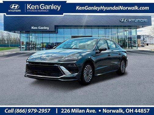 2025 Hyundai SONATA Hybrid Limited