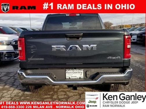 2025 RAM 1500 Big Horn/Lone Star