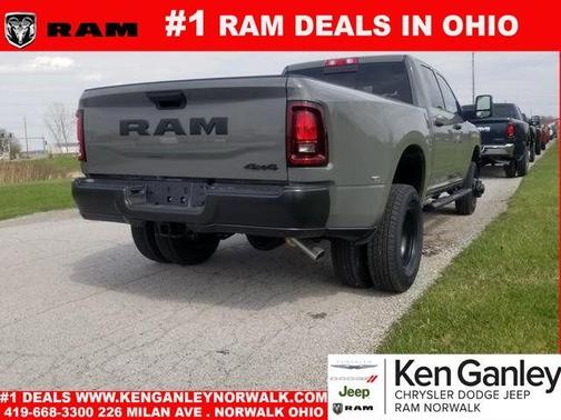 Ceramic Gray Clearcoat 2026 RAM 3500 Tradesman