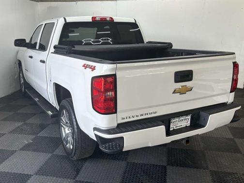 2018 Chevrolet Silverado 1500 Custom