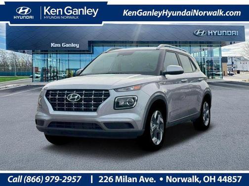 2026 Hyundai VENUE SEL