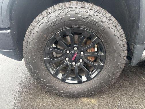 2022 GMC Sierra 1500 AT4X