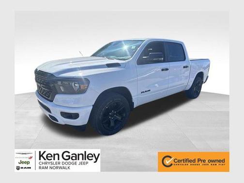 Bright White Clearcoat 2023 RAM 1500 Big Horn