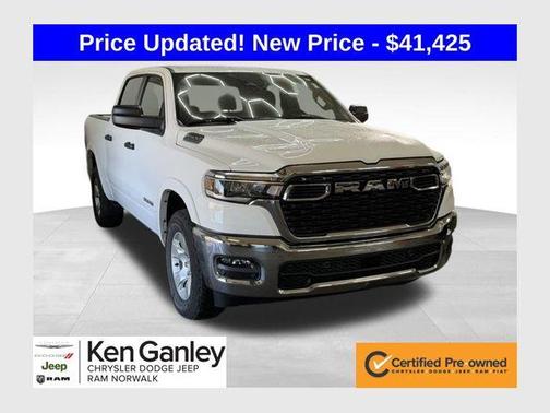 Bright White Clearcoat 2025 RAM 1500 Big Horn/Lone Star