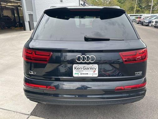 2017 Audi Q7 3.0T Premium