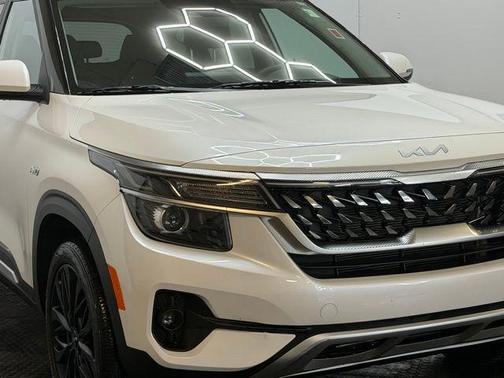 2023 Kia Seltos Nightfall