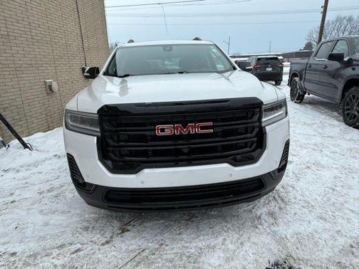 2022 GMC Acadia SLT