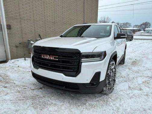 2022 GMC Acadia SLT